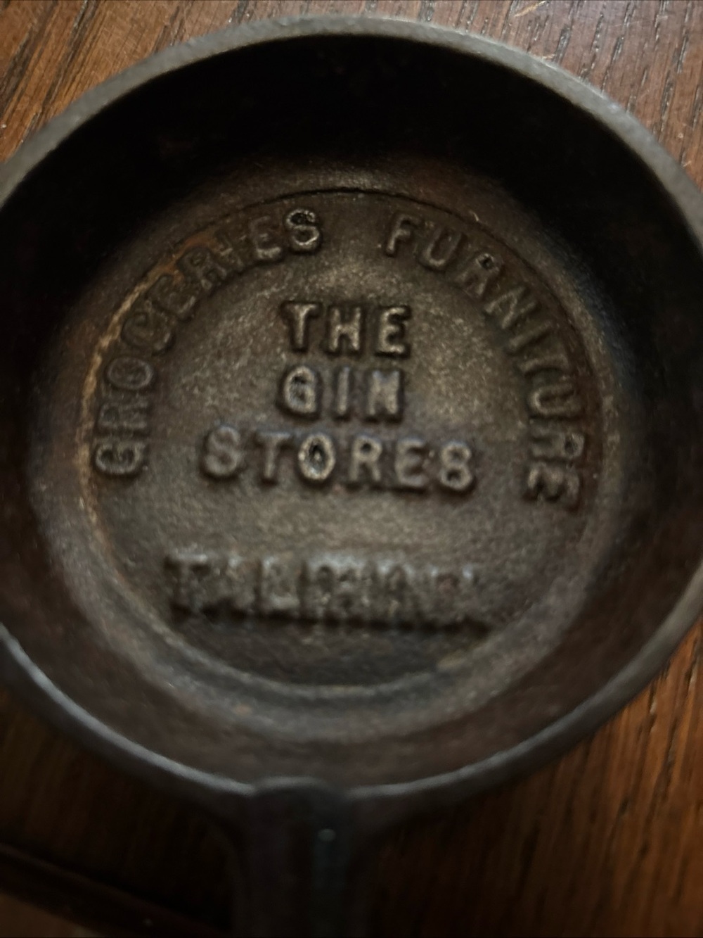 The Gun Stores Embossed Vintage Cast Iron Dish - Dark Brown
